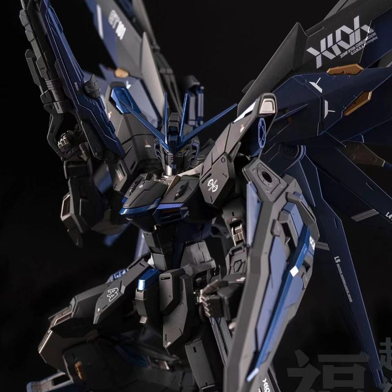 Model Kit Perfect Grade - Mg Black Phoenix Shadow Freedom Version
