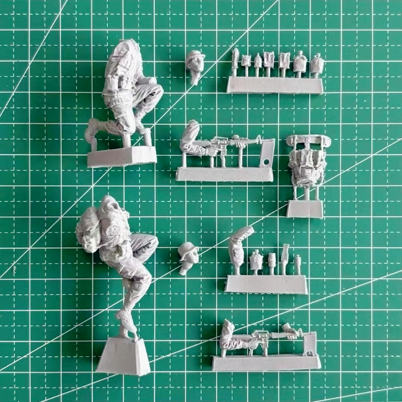 1/35 Scale Die-Cast Resin Figu - Model Kit Reshiram avis et prix