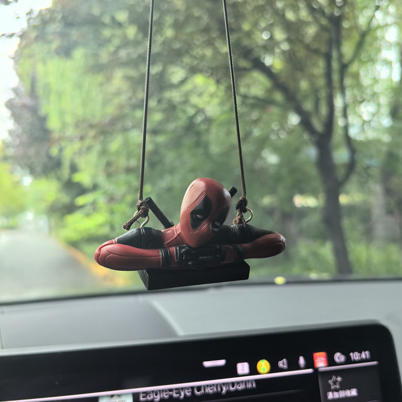 Marvel Deadpool Car Rearview M - Model Kit Deadpool avis et prix